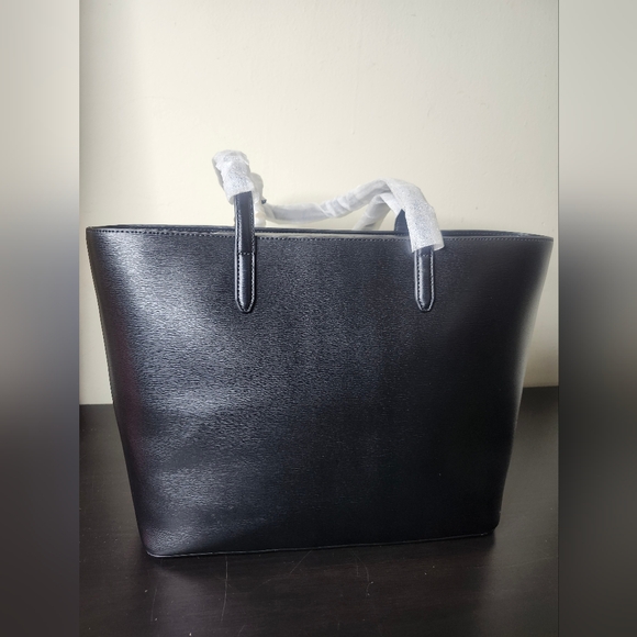 Mystery Giveaway - Im Moving & Need Everything Gone Gone! - Picture 13 of 16